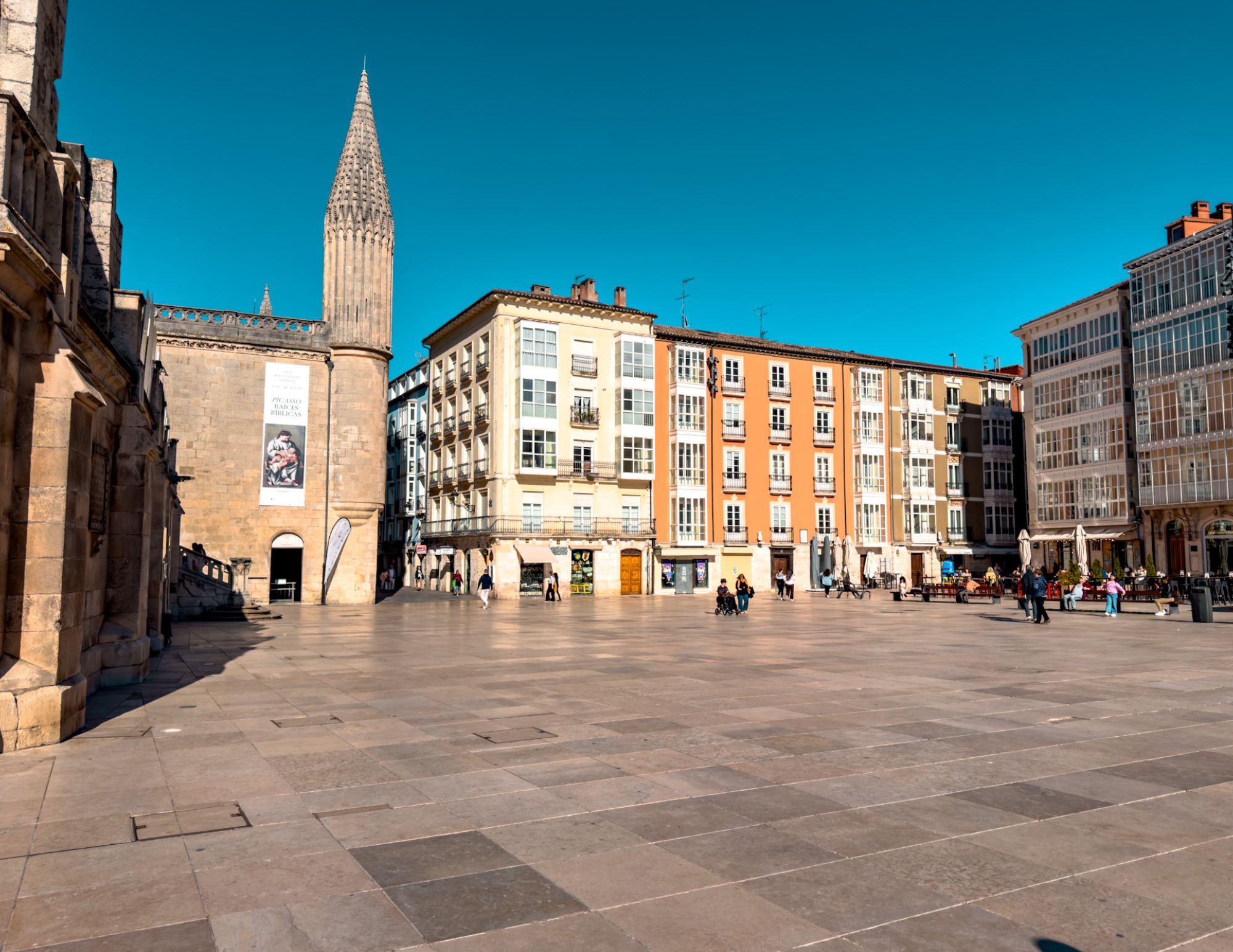 Burgos Travel Guide (6).png